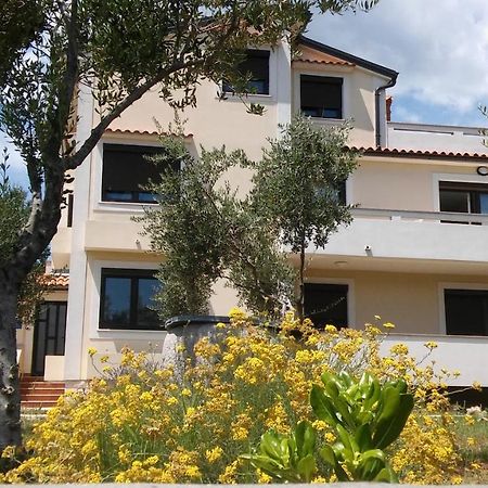 Giovanni Krk Krk Town Exterior photo