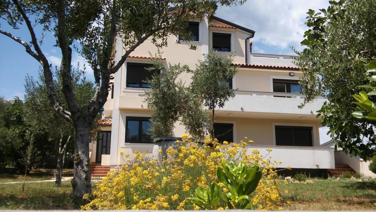 Giovanni Krk Krk Town Exterior photo